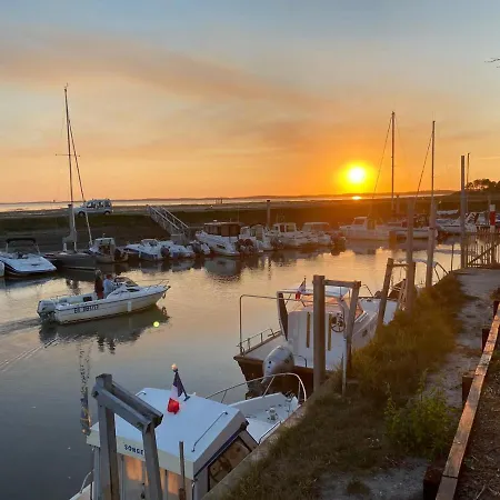 De Gascogne (adults Only) بيت للعطل *